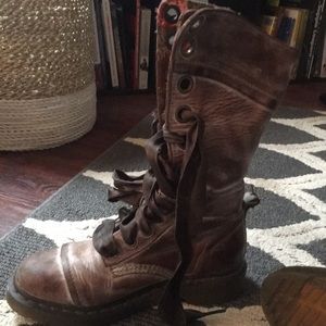 Dr. Martens Triumph 1914 Lace Up Boot